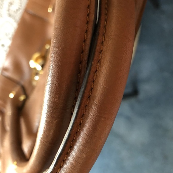 Purse - Picture 7 of 9